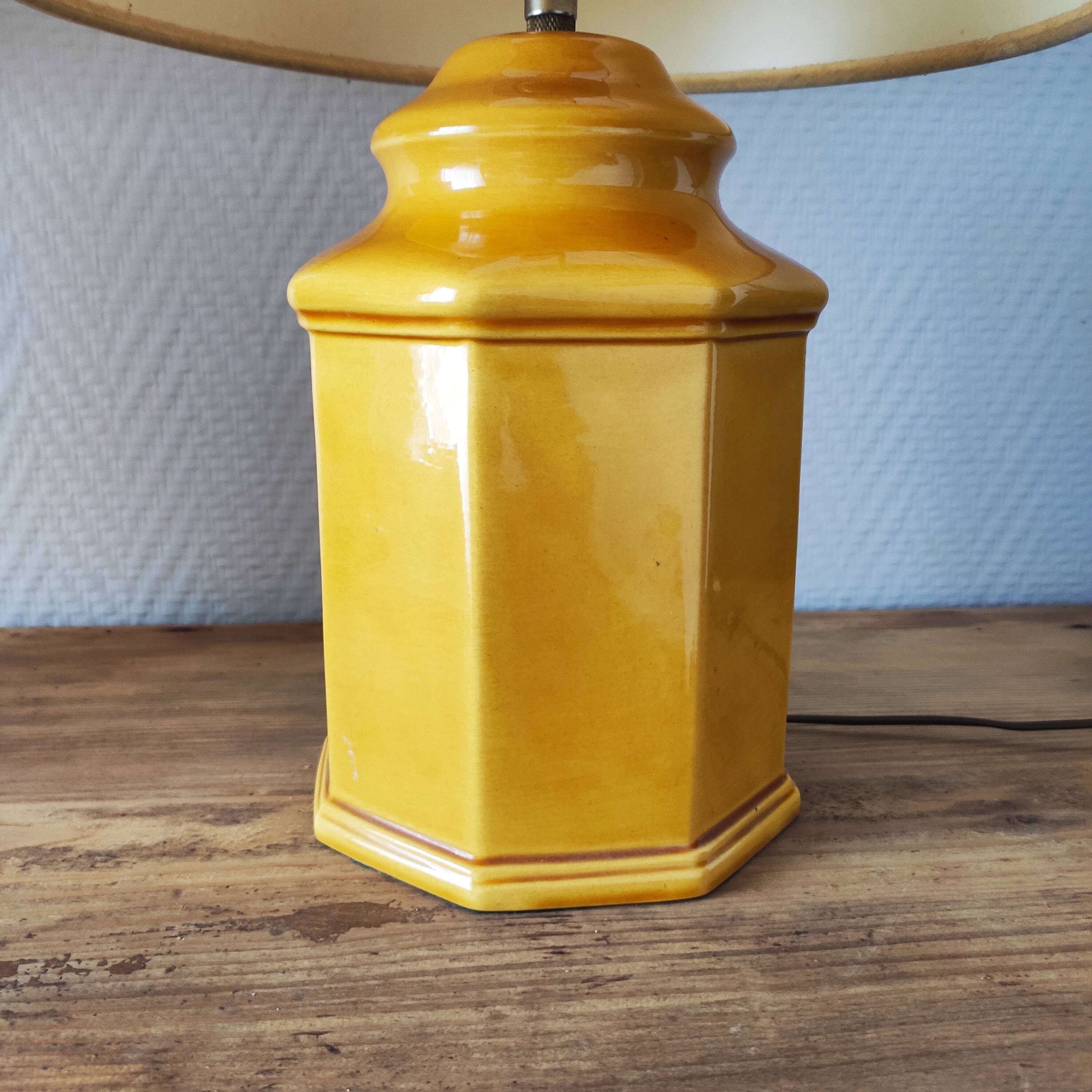 Pair of yellow ceramic lamps, 1980