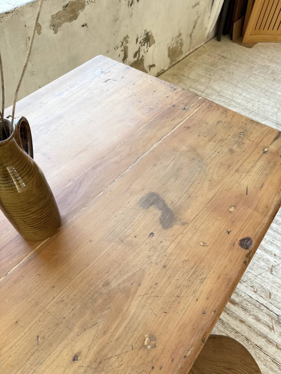 Cherry farmhouse table 1m8