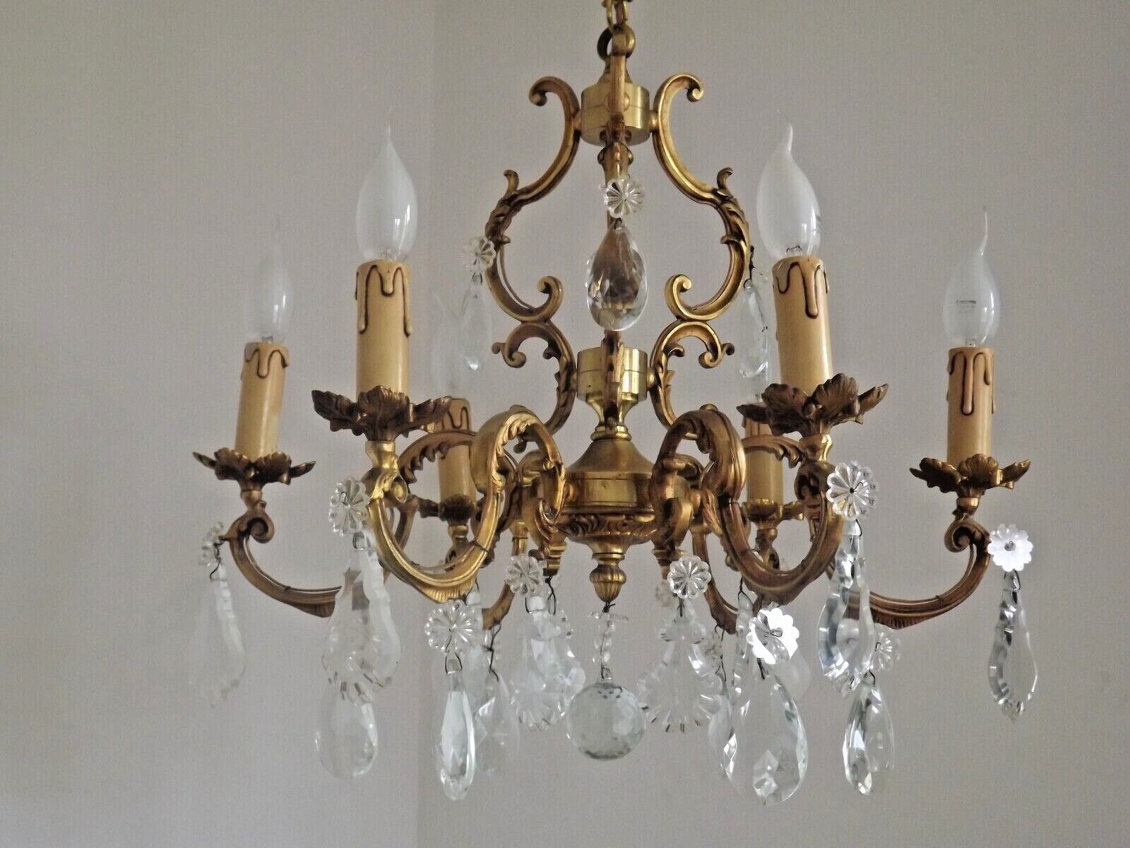 Lovely Quality Brass 6 Light Scrolled Acanthus Leaf Crystal Cage Chandelier 3626