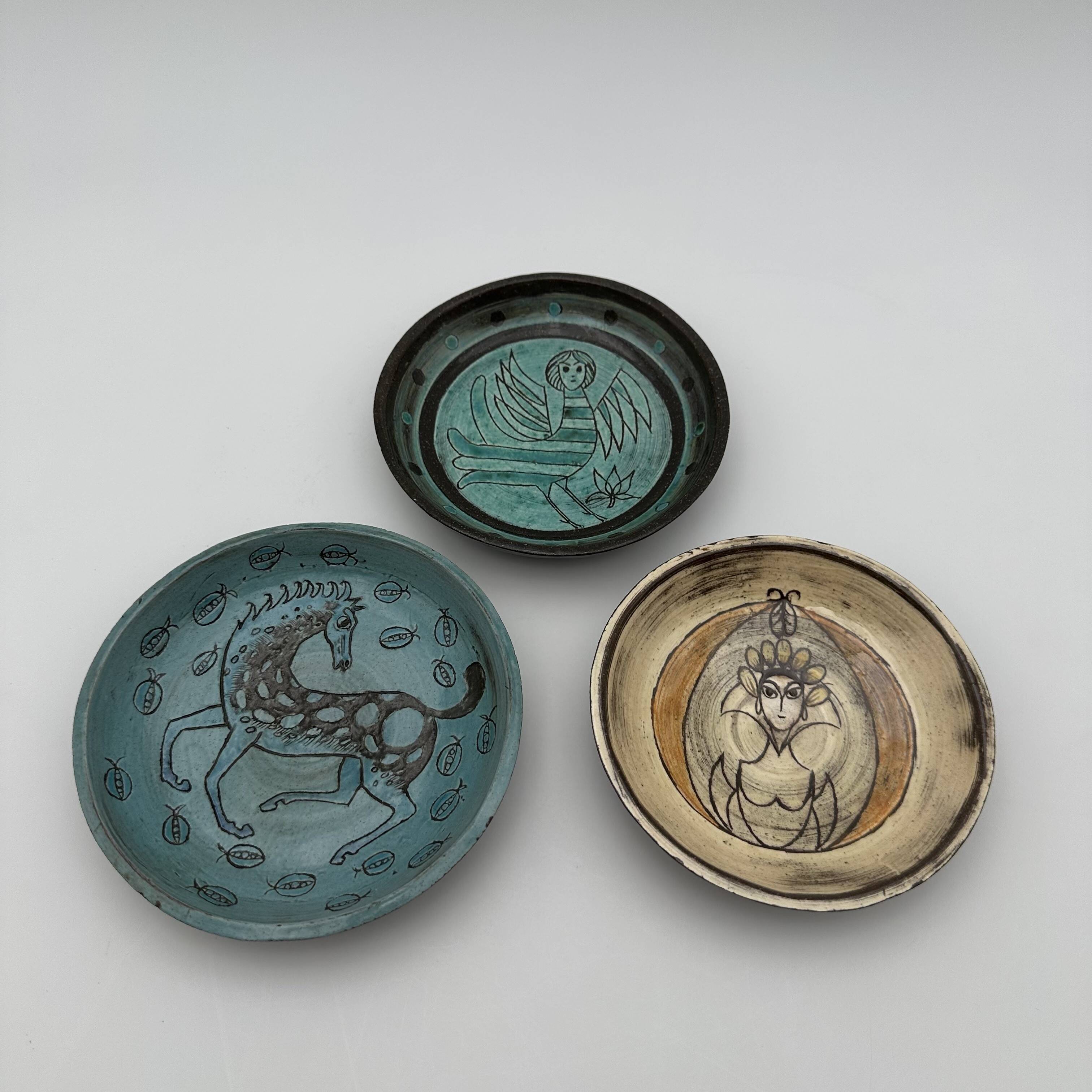 Set of Three Glazed Ceramic Bowls with Mythological Decoration, Pieces