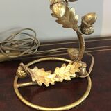 Golden lamp oak leaves