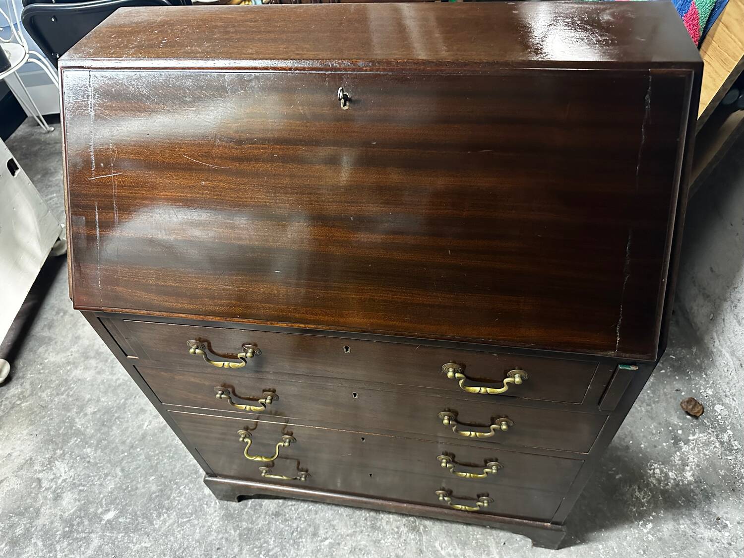 Writing desk in mahogany - Great Britain early 20th century
