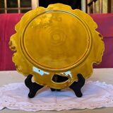 Vintage ceramic leaf dish