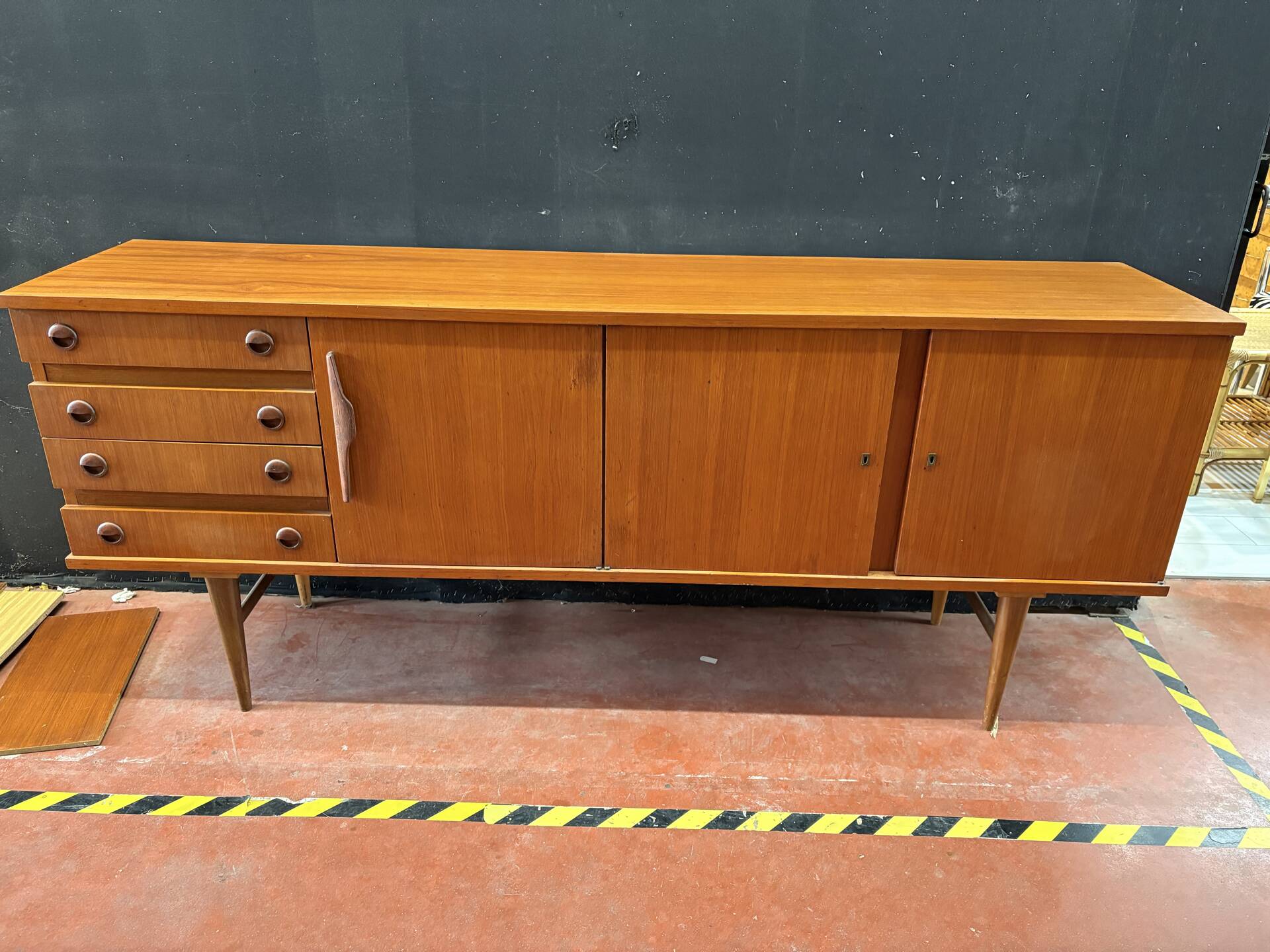 Vintage enfilade