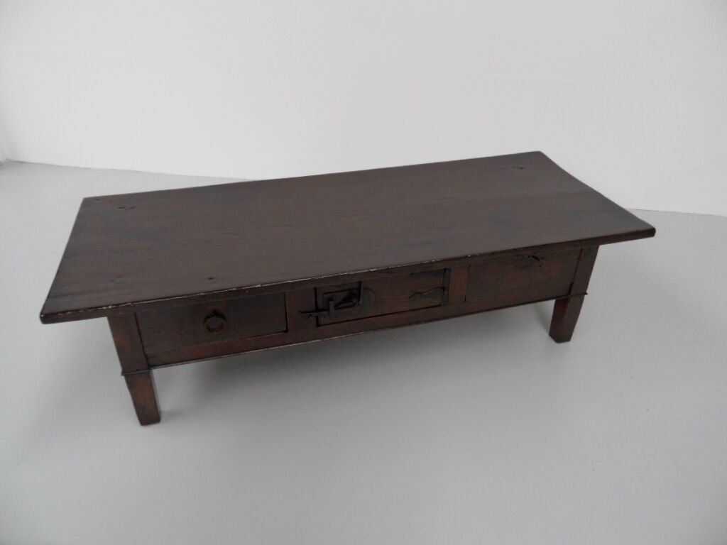 Antique French coffee table