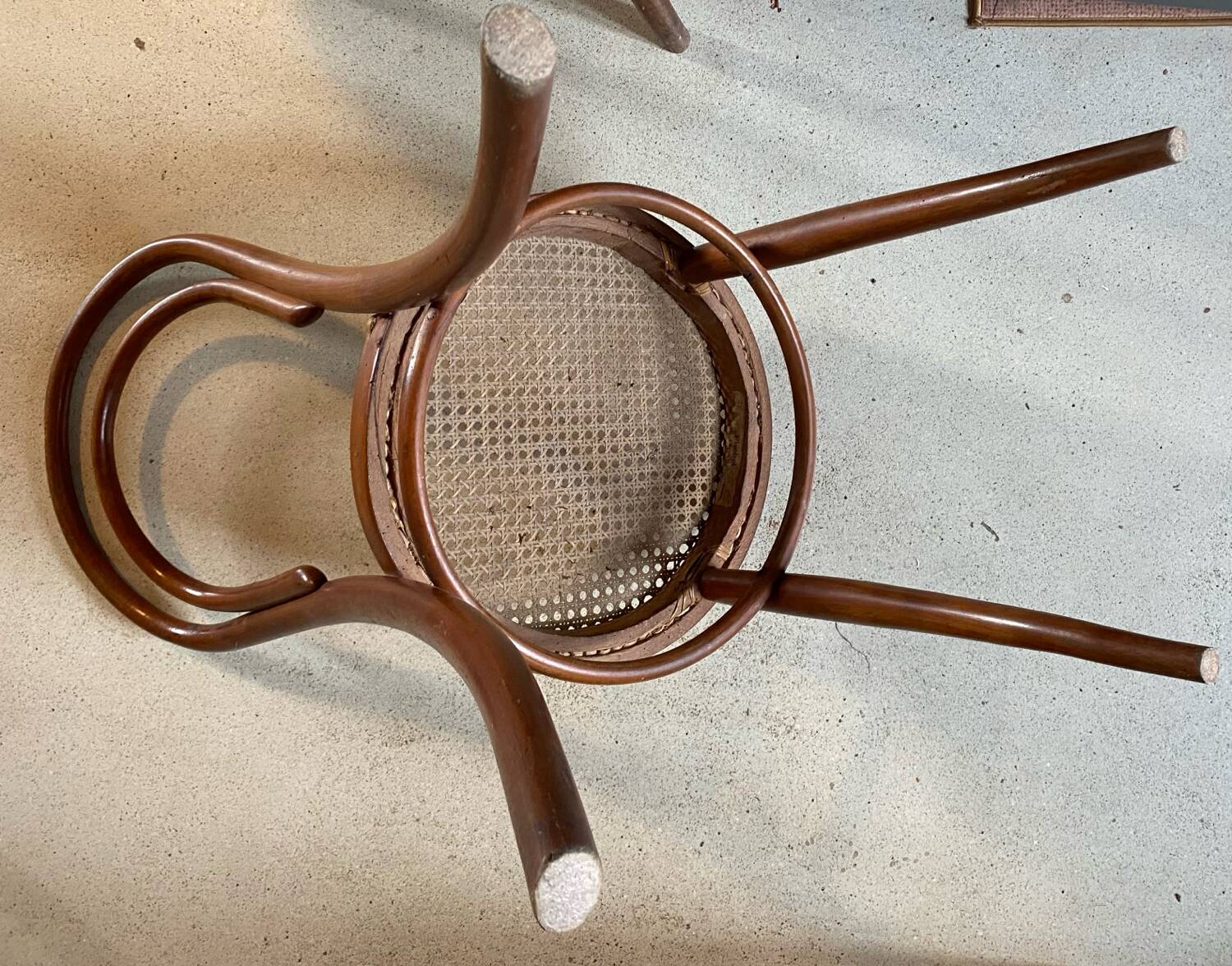 4 chaises bistrot Fischel en bois courbé et cannage