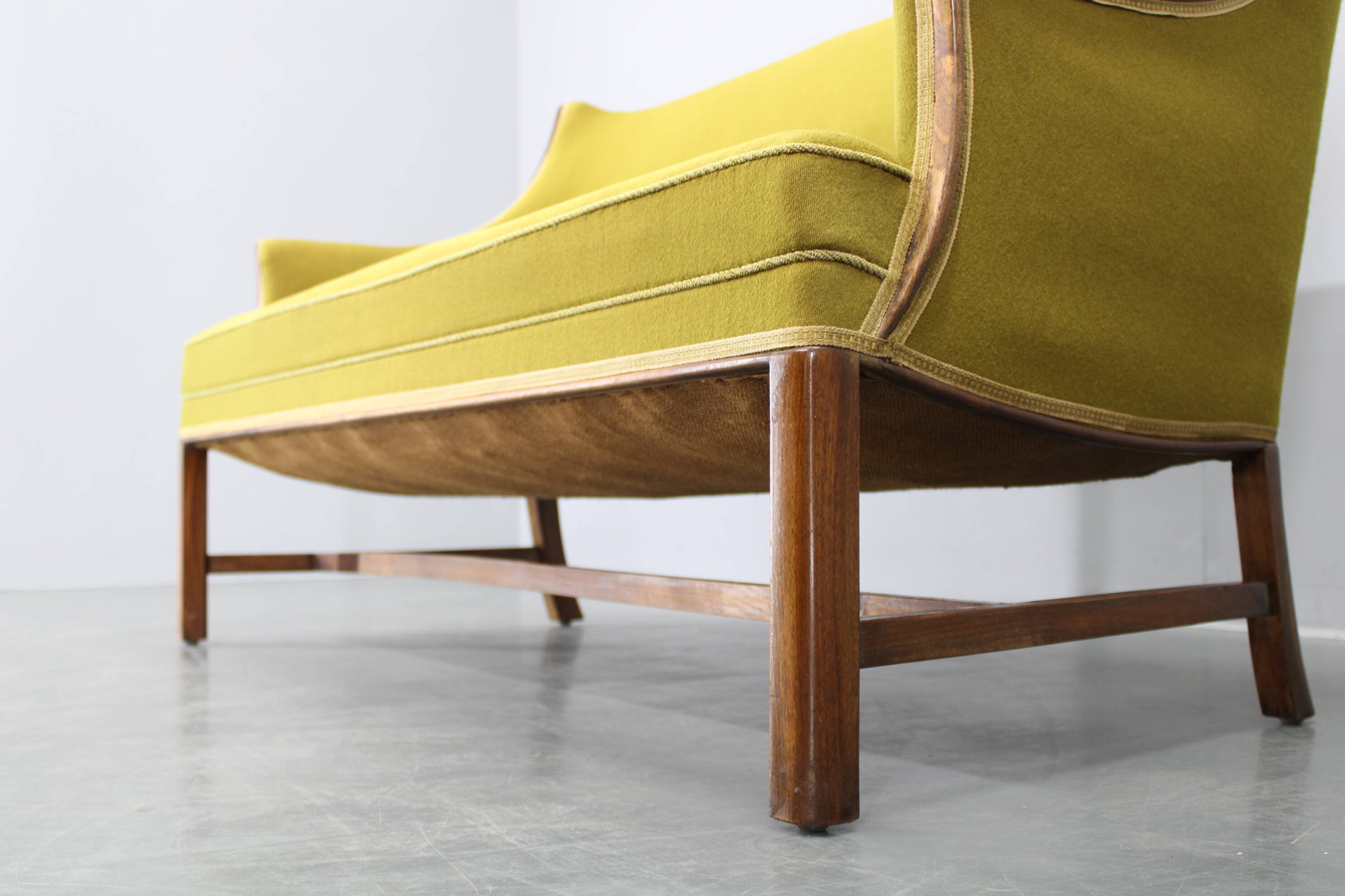 1950s Danish 2-seater sofa by Frits Henningsen