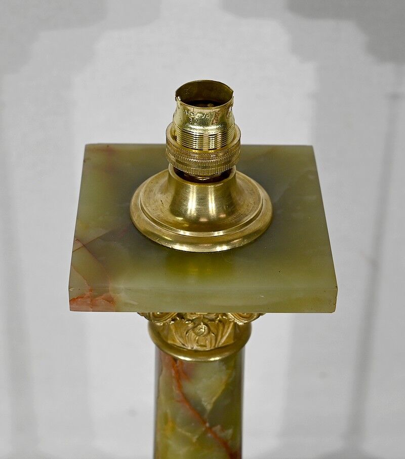 Green onyx column lamp, Empire taste – Early twentieth century