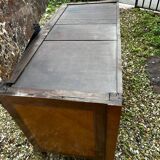 Transitional Louis XV - Louis XVI commode from the 19th century.