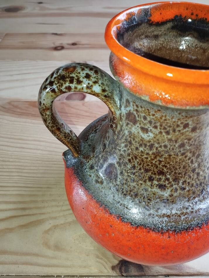 Vintage cruche – Red and brown flamed enamel – Numbered – 1950s–60s