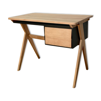 Desk drawing board