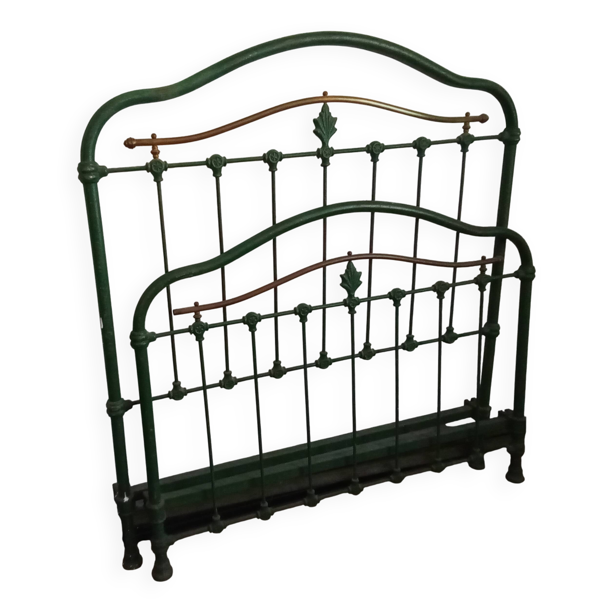 Iron and copper bed