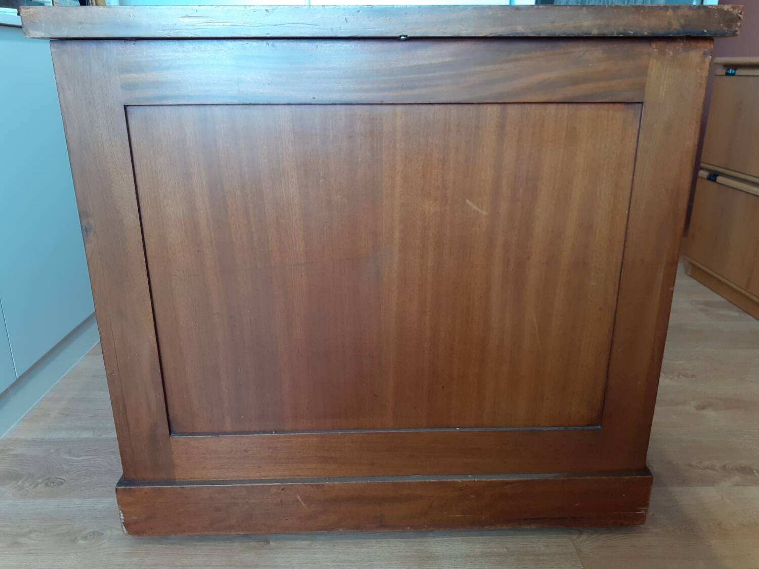 Solid wood minister's desk