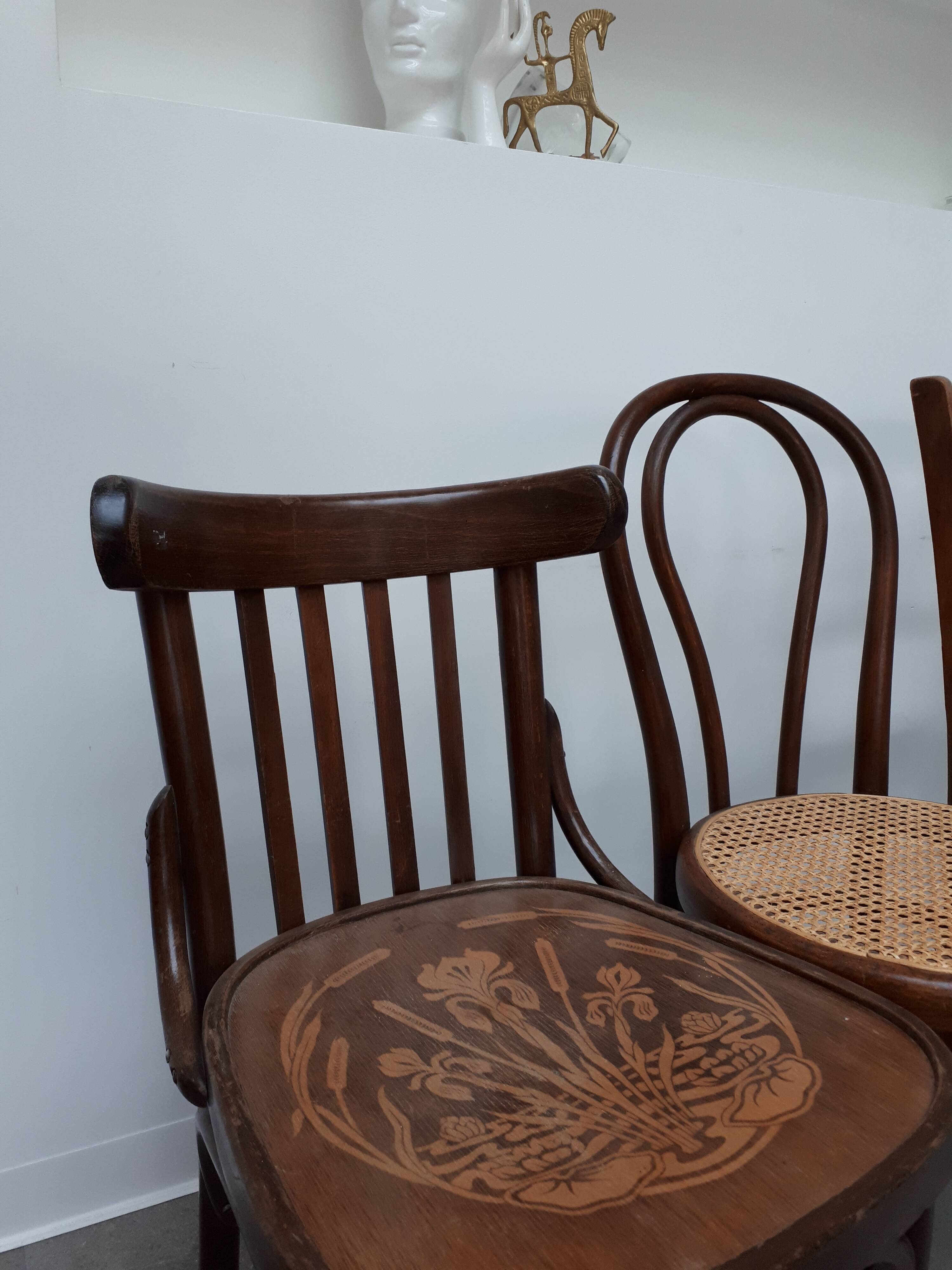 Set of 4 bistro chairs