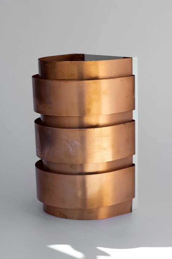 Hans-Agne Jakobsson wall lamp in copper, model V155 - Sweden, 1960s