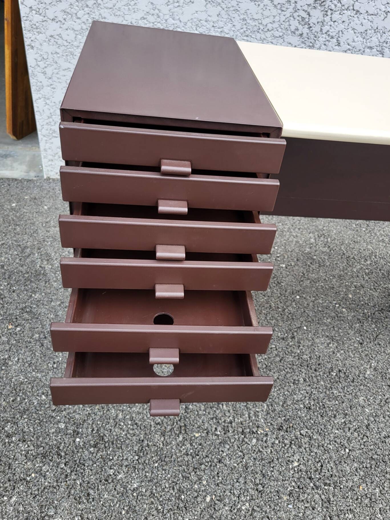 Vintage Olivetti Synthesis Desk - Italian Industrial Design, 1970s