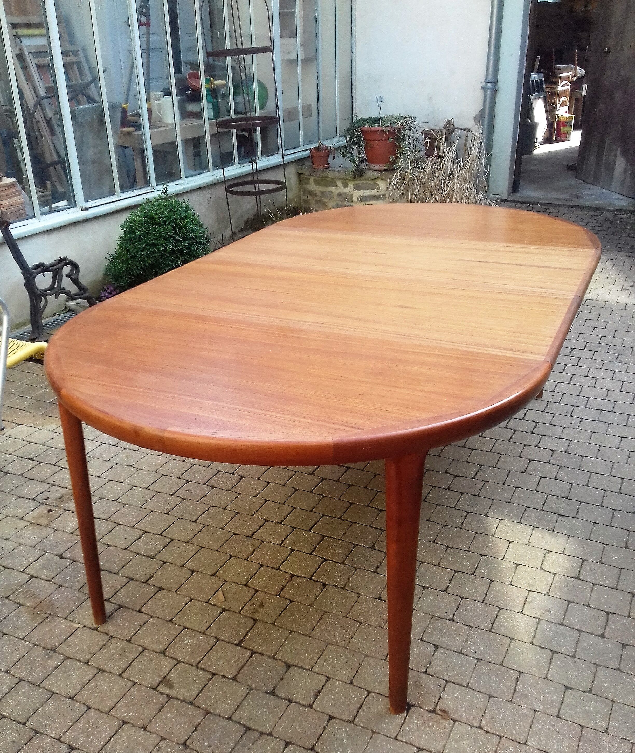 1960s extendable teak table