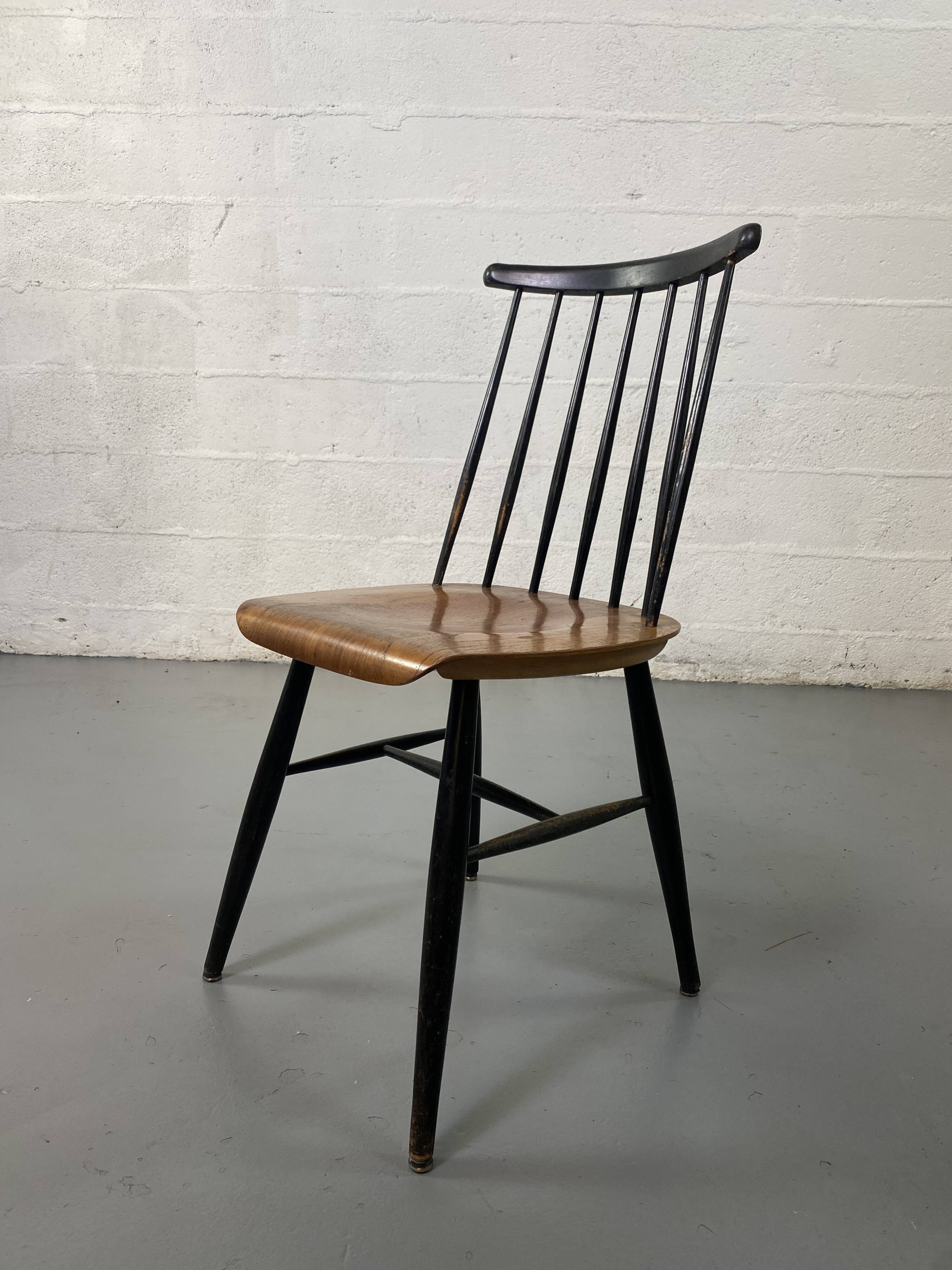 Chaise Fanett attribuée à Ilmari Tapiovaara