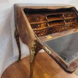 Escritorio / Desk with slope / donkey, Luis XV, Palosanto, fs XVIII - pps.