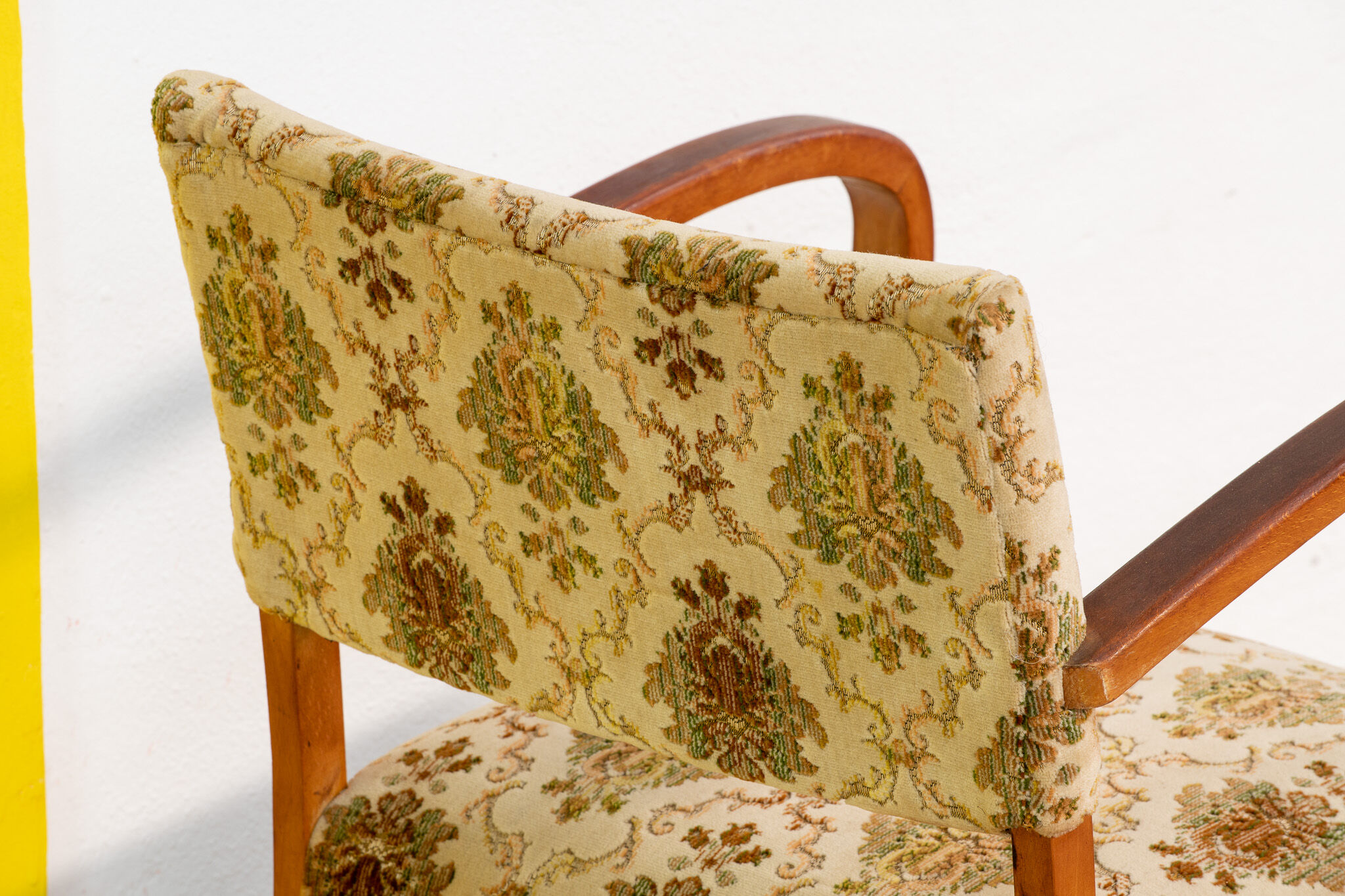 Scandinavian armchair 51.5 cm