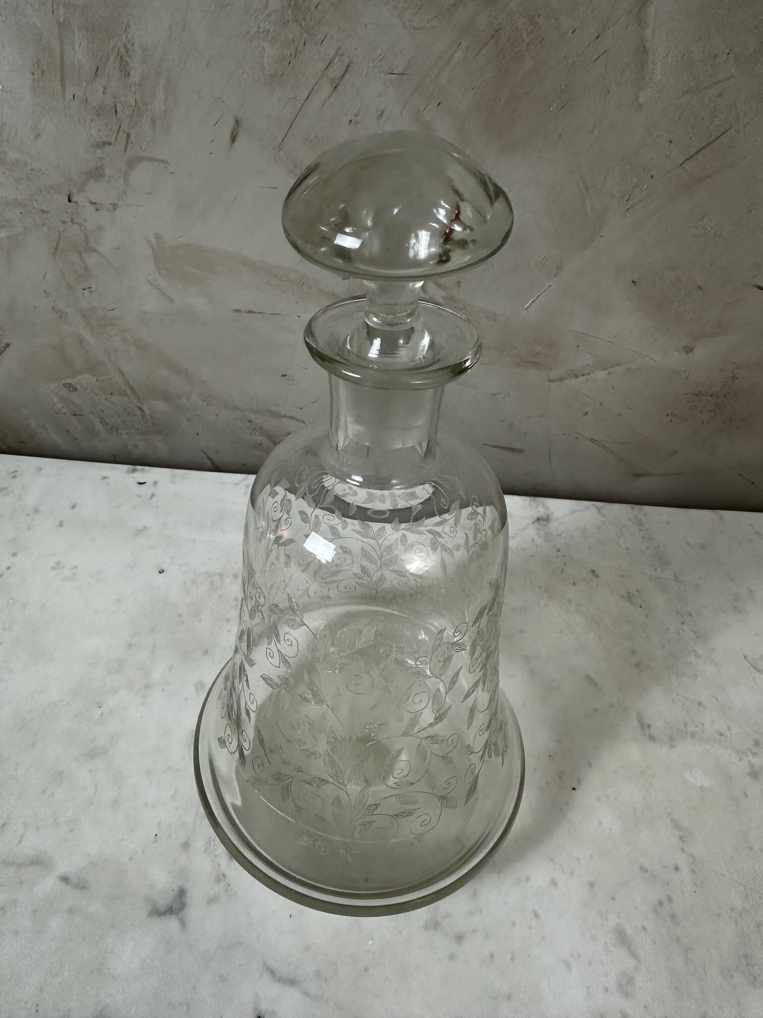 A lot of crystal glasses