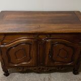 Provencal credenza in walnut eighteenth century