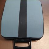 Olivetti lettera 32 green typewriting machine 1960s like new