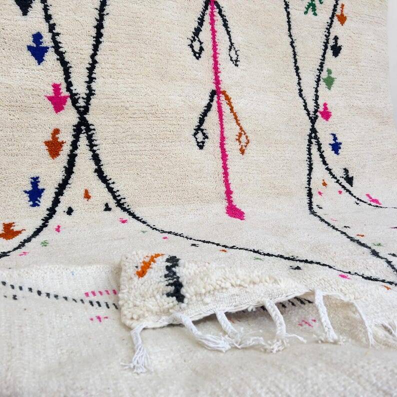 Moroccan handmade rug 200cm x 300cm