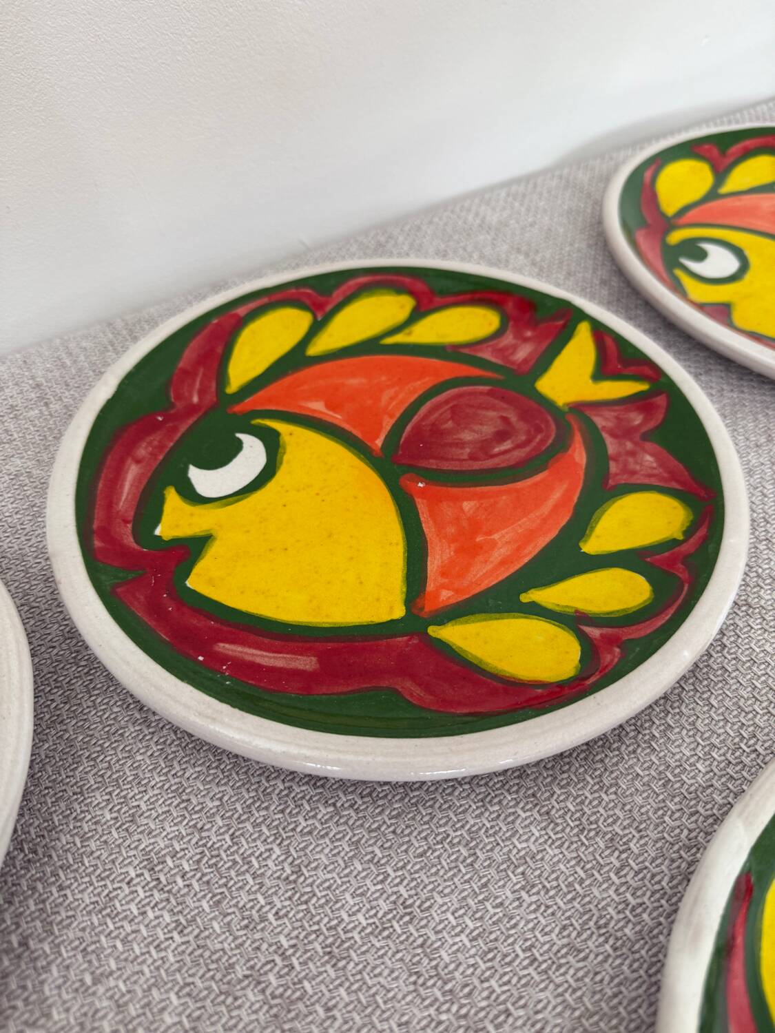 Italian ceramic plate set signed Desimone Italy fish decor 60s vintage