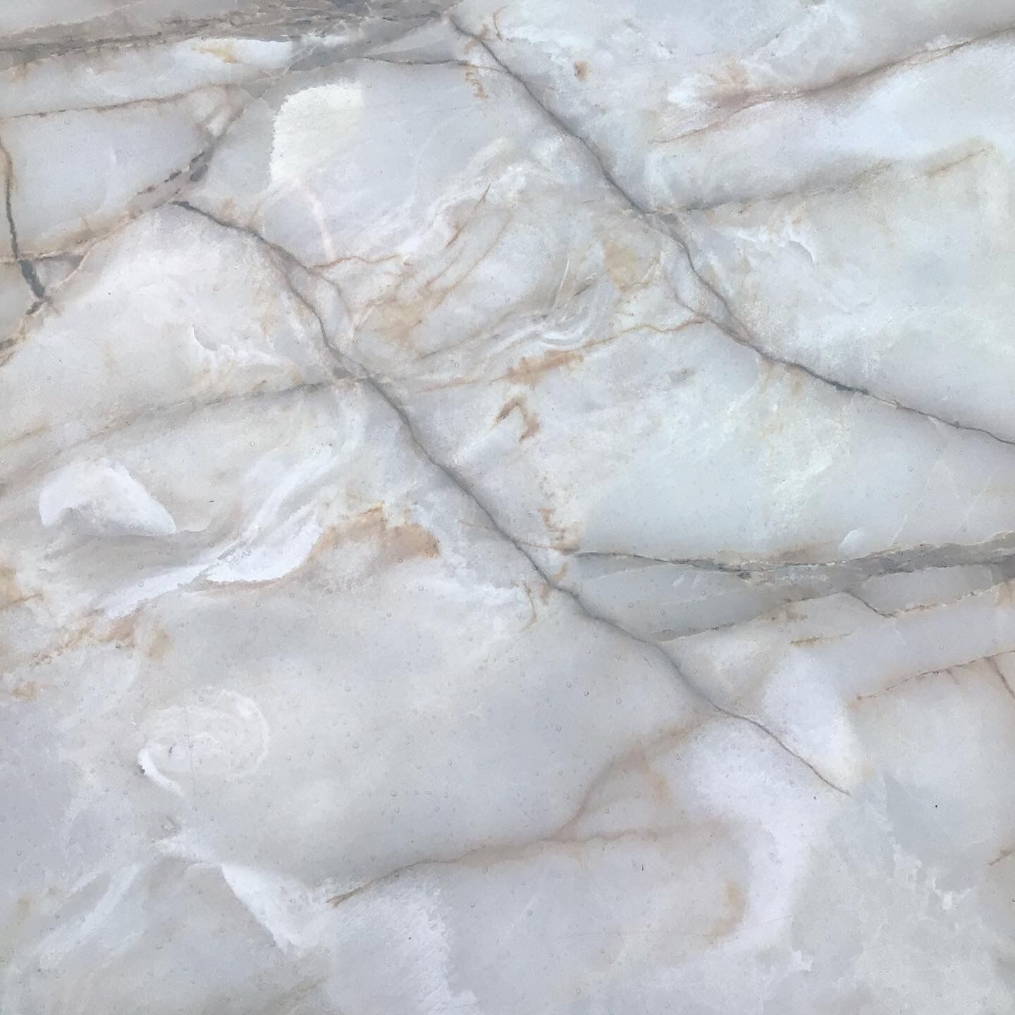 Cast-iron bistro table with marble effect