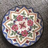 Small decorative plate
