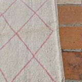 Handmade Moroccan rug 250cm x 150cm