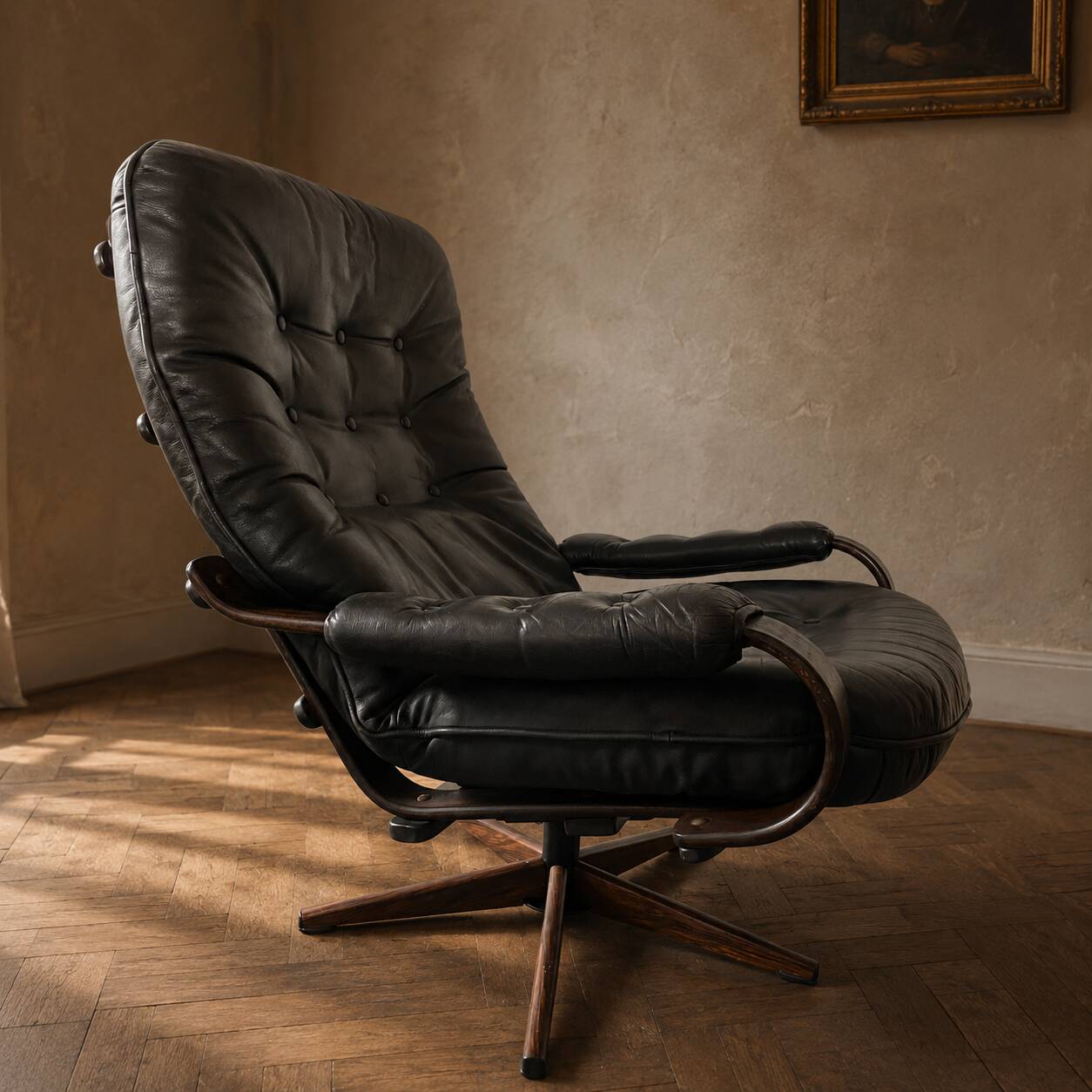 Scandinavian swivel lounge chair in black leather with a bent wood frame, 1970s.