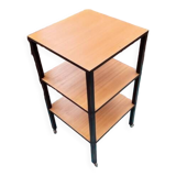 Serving table on casters