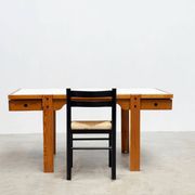 Bureau en pin original des années 1970