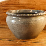 Cache pot in bluish sandstone, signed