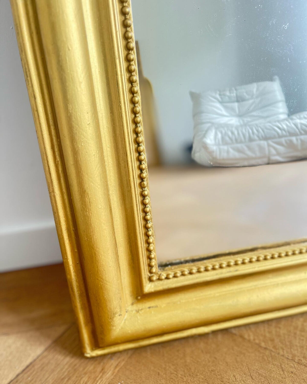 Old Louis Philippe mirror, bead, 84 × 62 cm