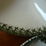 6 oyster plates, 1 ramekin and 1 cup from the Gien factory
