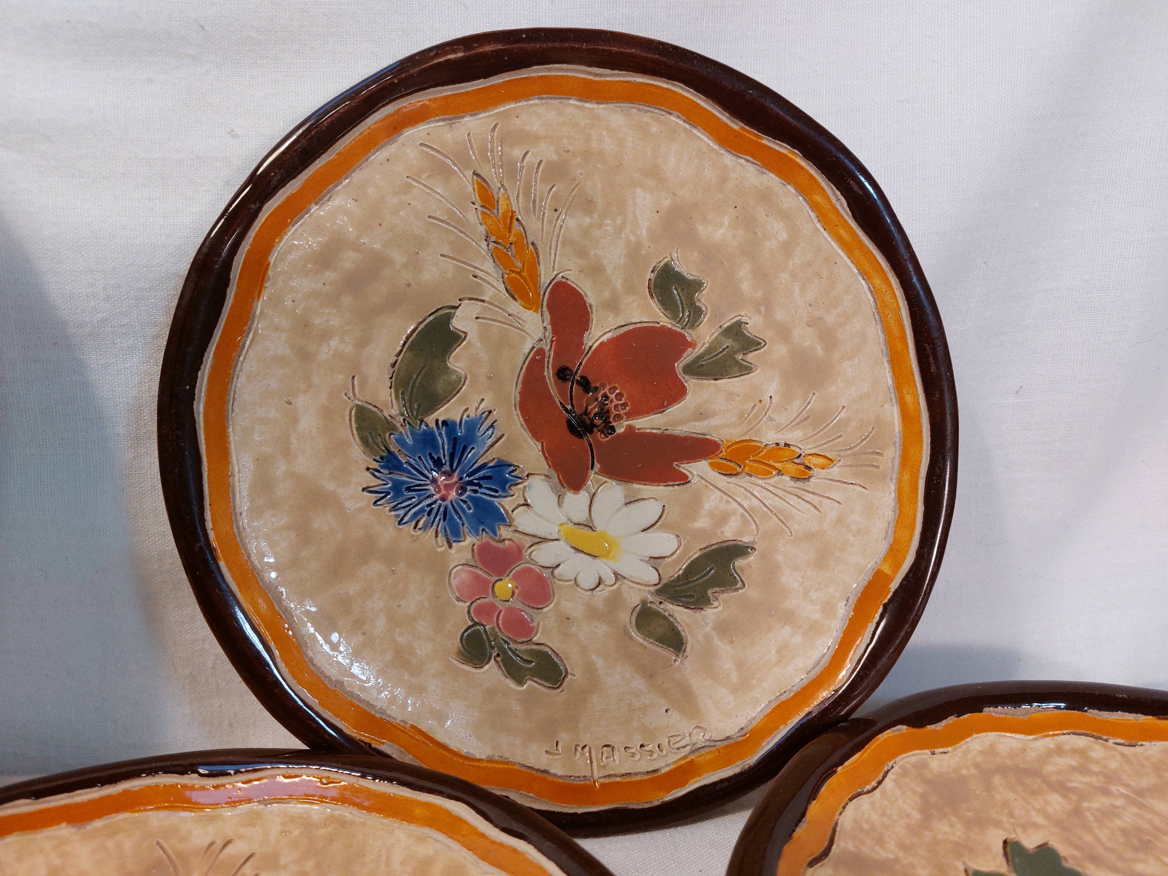 Set of 5 dessert plates and 2 vallauris plates, signed jérôme massier - circa 50/60