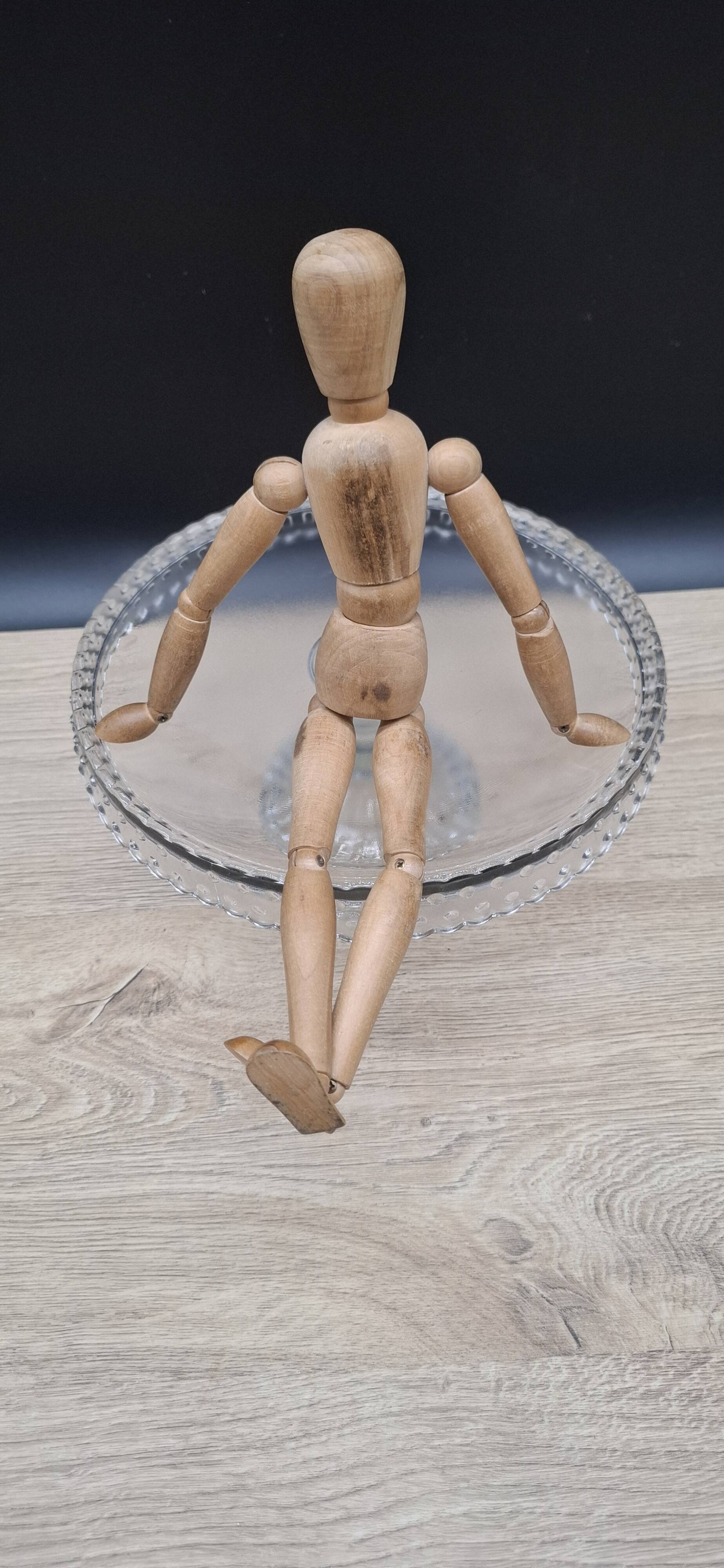 Transparent cake dish balls 04