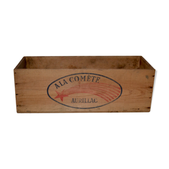 Old wooden box "has the comet" Aurillac