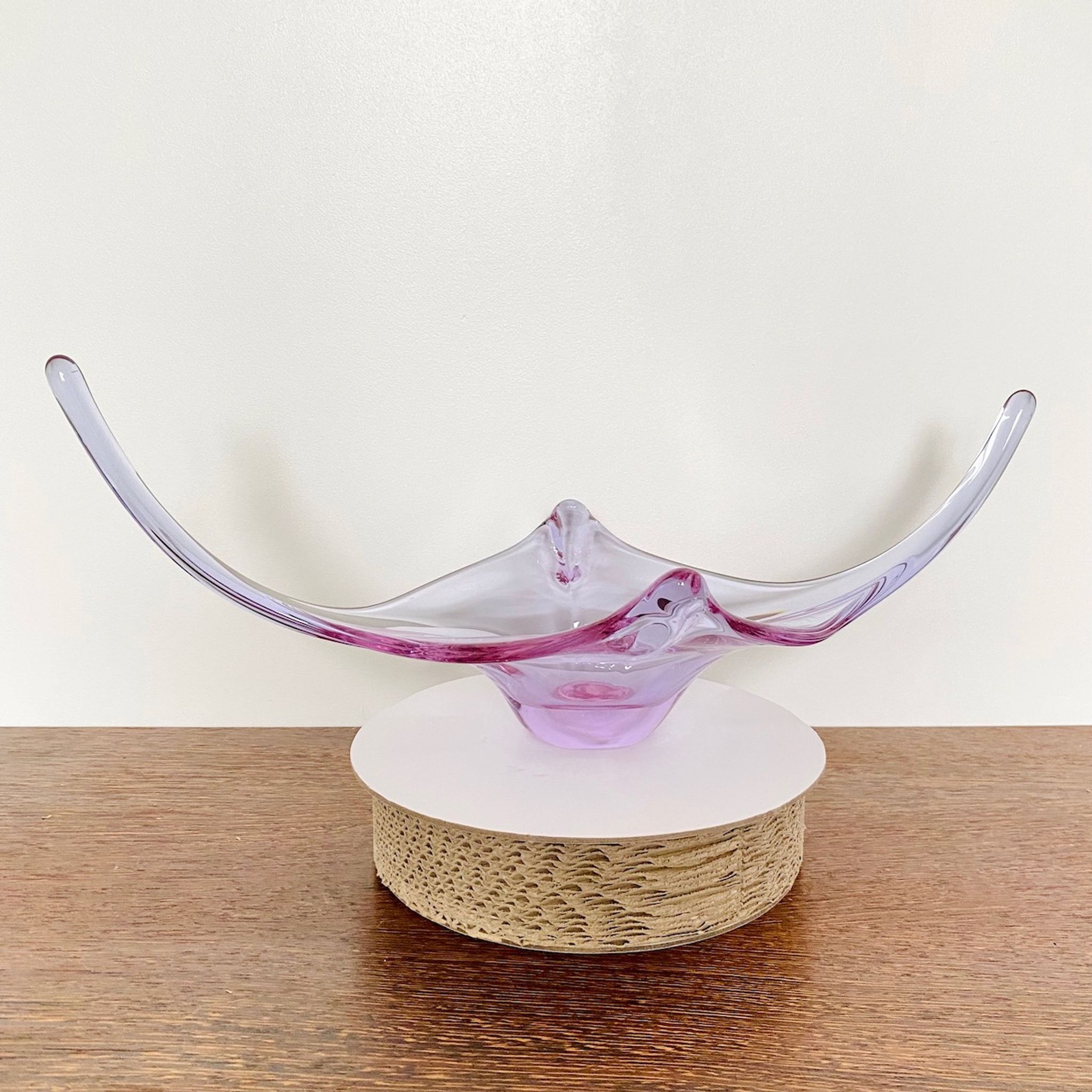 Murano - organic glass sculpture center bowl - Lilac