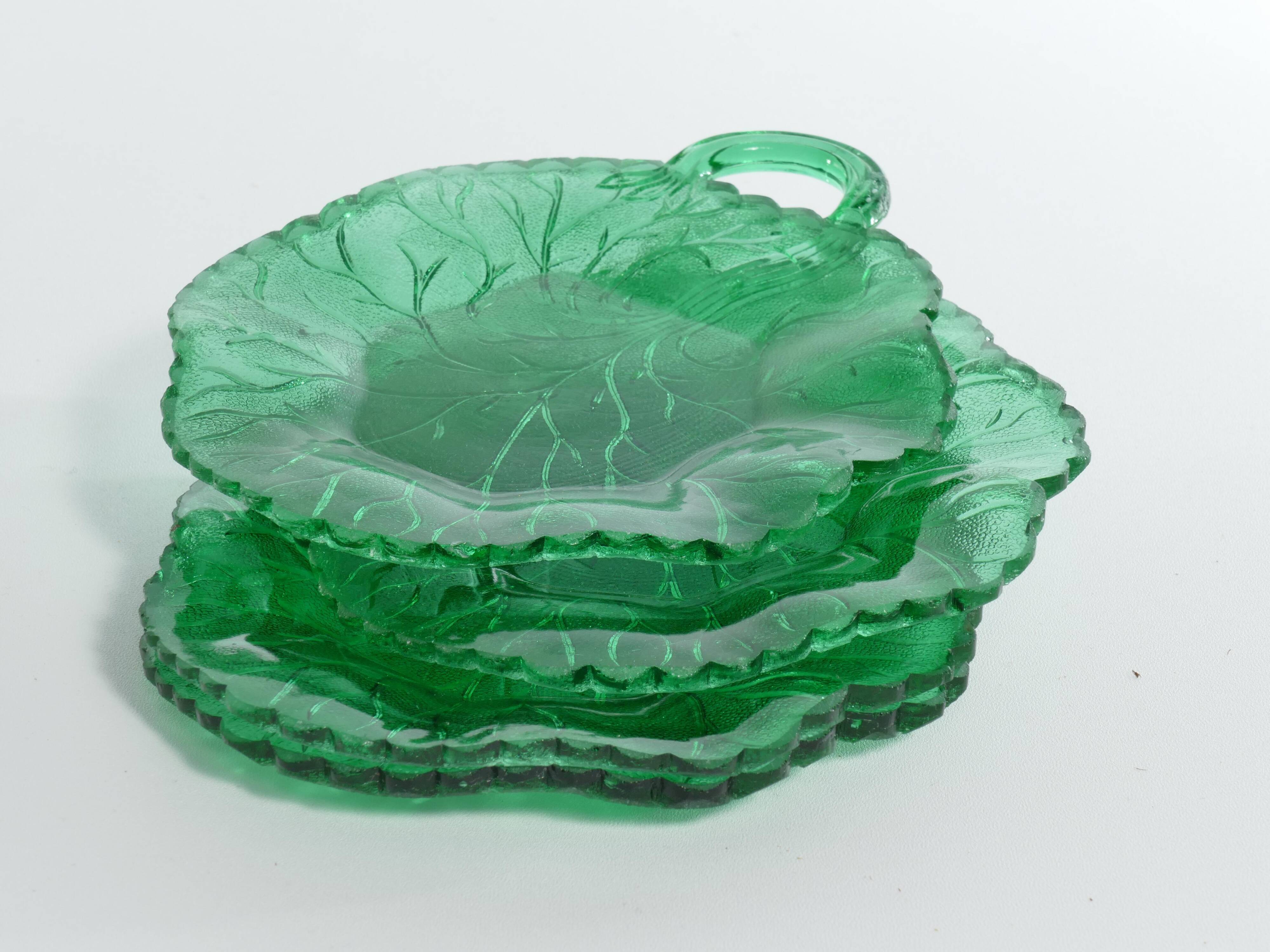 Aesthetic Movement Emerald Green Glass Leaf Plates
