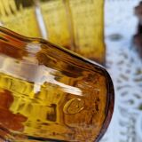 Service de 6 verres vintage ambrés avec porte-verres en bois