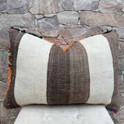 Vintage Berber Kilim cushion cover: Moroccan wool cushion.