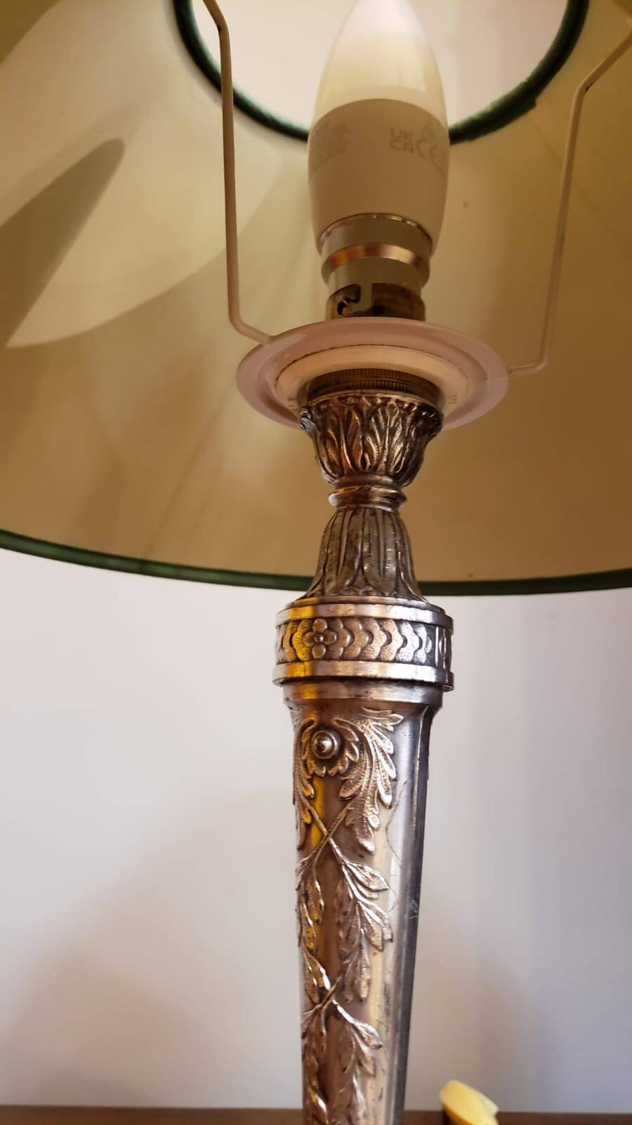 Lampe d'époque 1900 en métal argenté