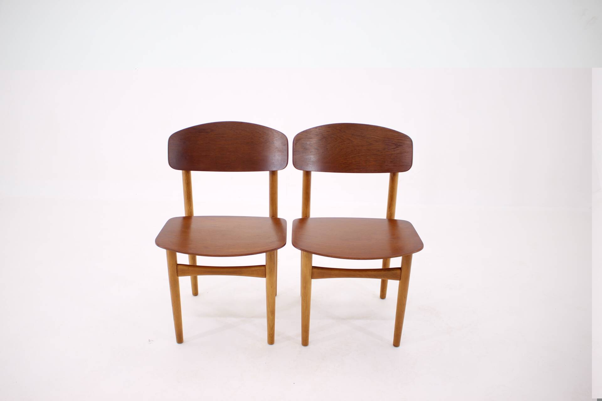 1960s Set of 6 Børge Mogensen Model 122 Oak and Teak Dining Chairs for Søborg Møbelfabric, Denmark