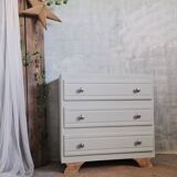 Art Deco chest of drawers