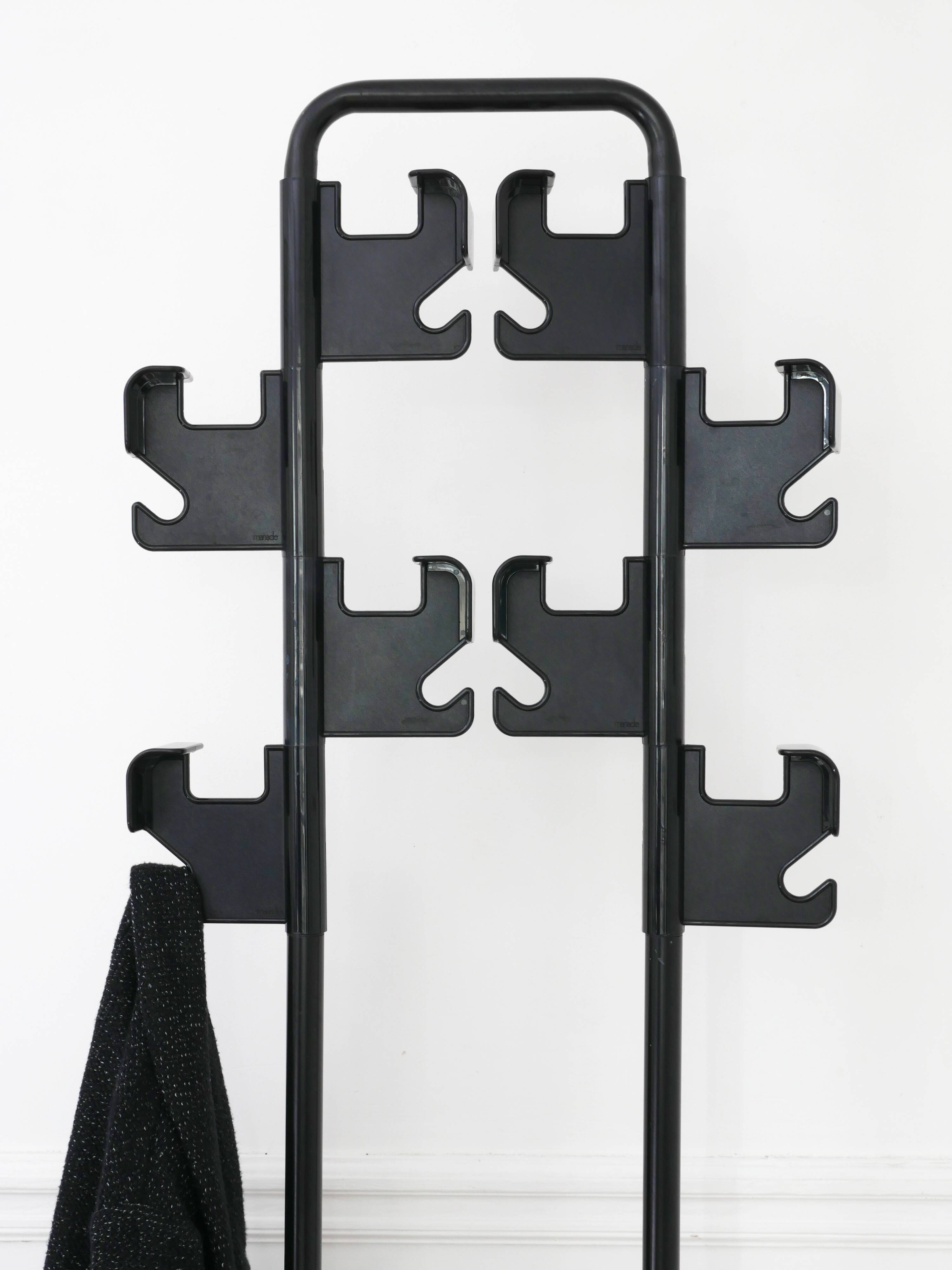 Jean-Pierre VITRAC coat racks - Manade
