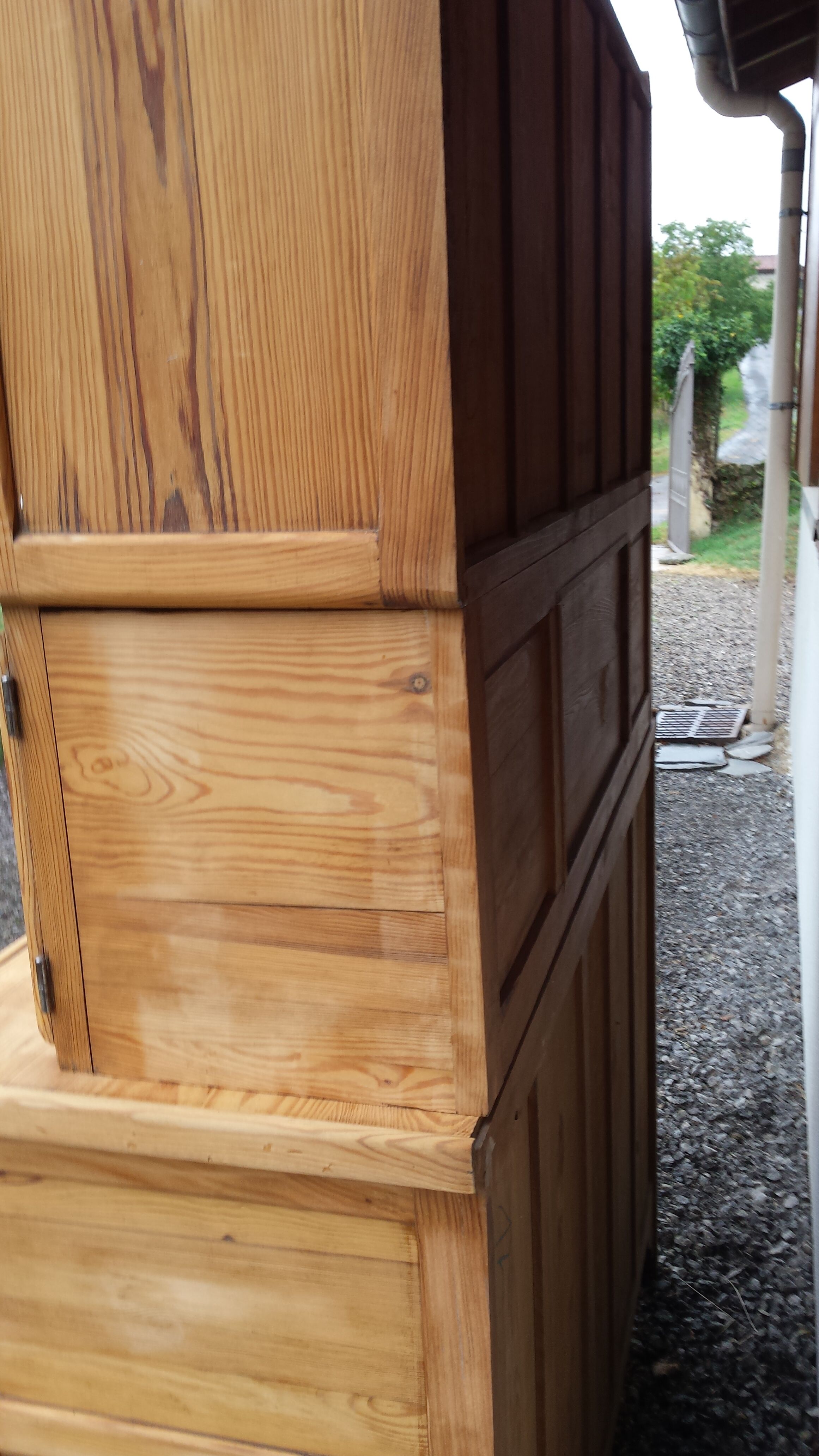 Raw mado buffet, sanded